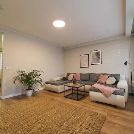 Tullikatu Lejlighed *