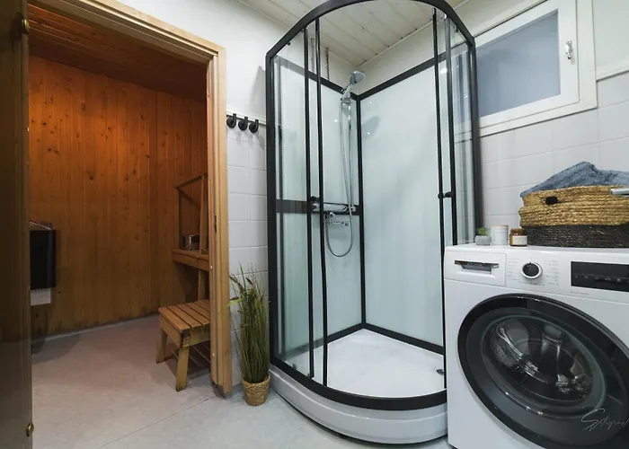 Tullikatu * Кристийнанкаупунки